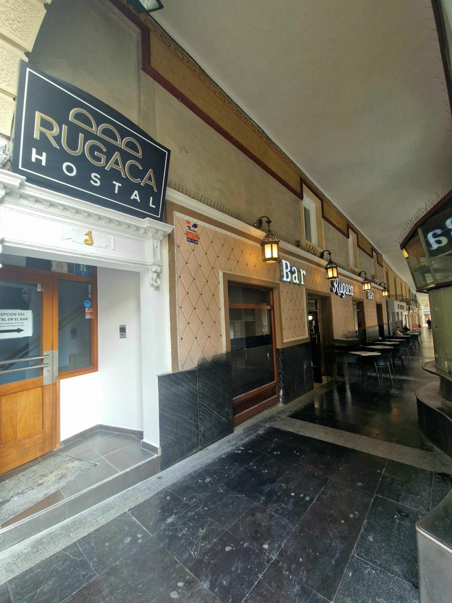 Hostal Rugaca Huesca Exterior foto